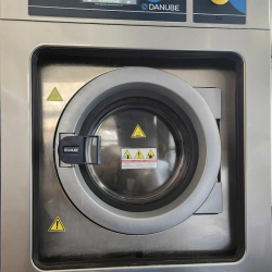 Перално-центрофугална машина марка Danube модел WED14E ET2